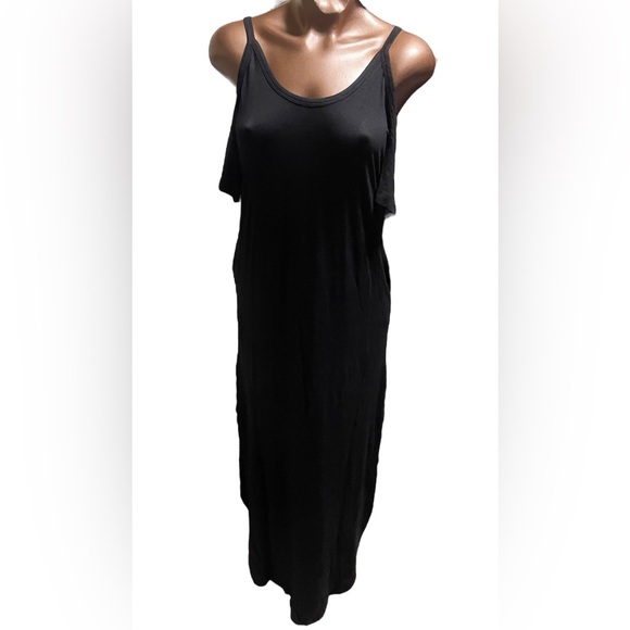 Cold Shoulder Maxi Split Dress w/ Pockets - Picture 6 of 9